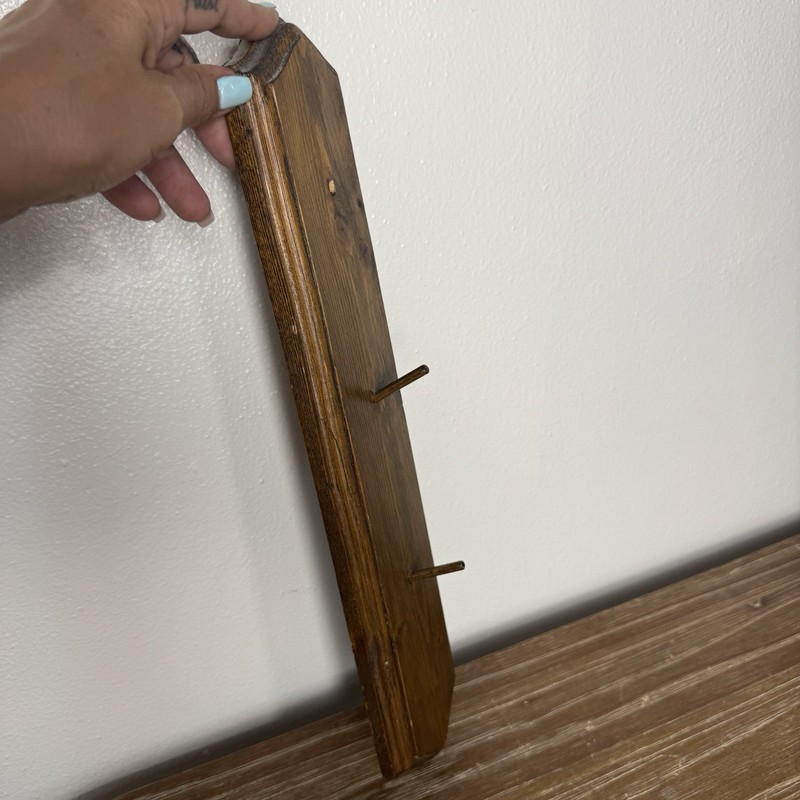 Rustic Wall Mount Wooden 2 Peg Rack Key Holder gallery