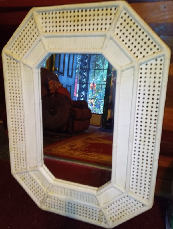 Vgt. White Extra Large Rattan *Home Decor Indoor *Outdoor Garden Wall Mirror