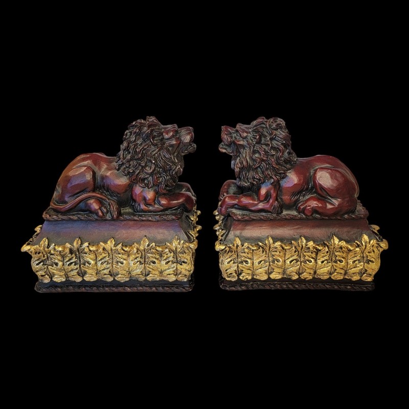 Lion Bookends Pair Faux Wood & Gold Leaf Resin 5.5″