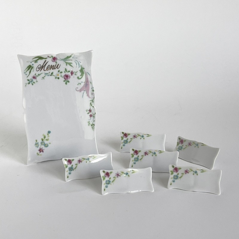 Lillian Vernon Ceramic Floral 6 Name Plates and one menu Japan Cottagecore Vtg
