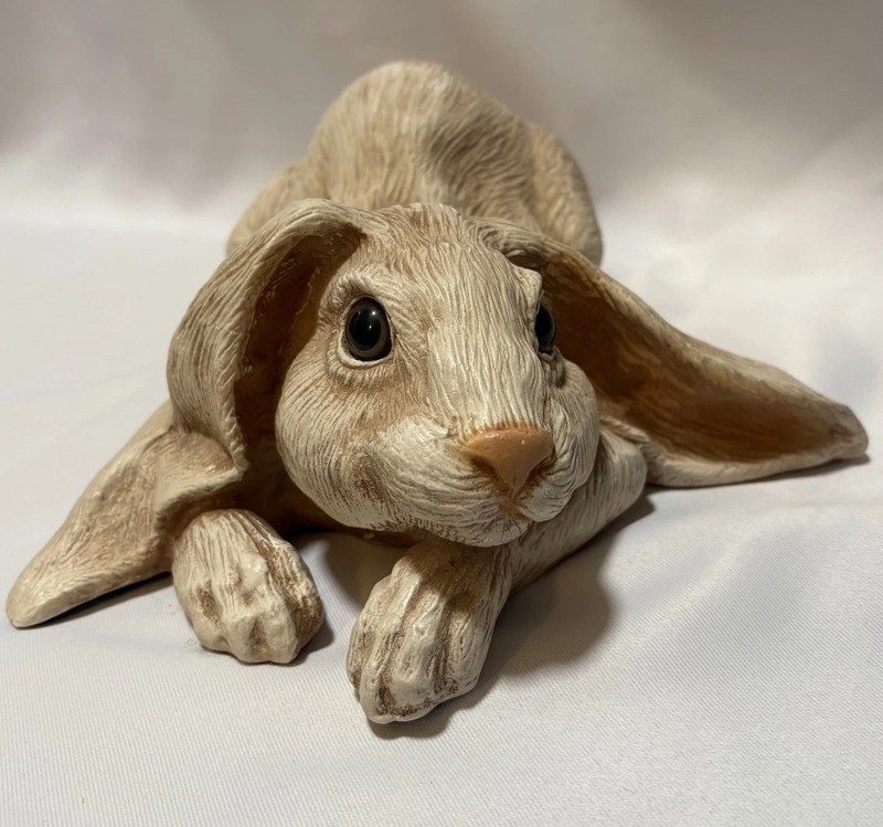 Vintage Universal Statuary Lop Eared Mother Rabbit Figurine Resin #768