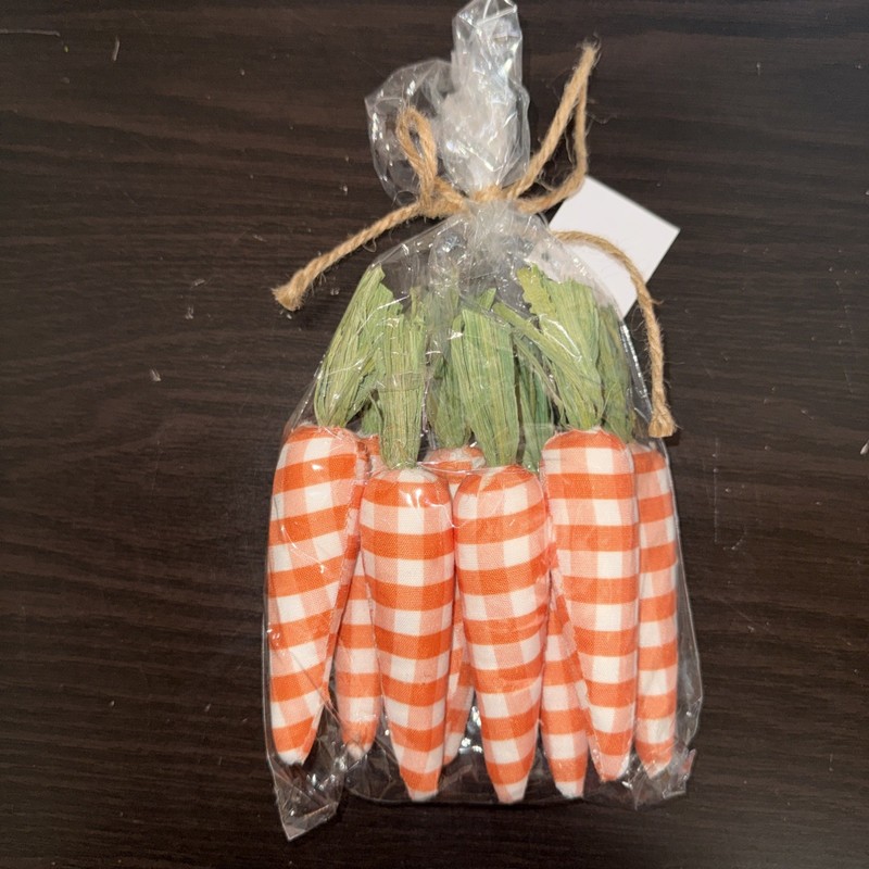 NEW 8 PC CARROTS 5”-6” FARMHOUSE CHECKERED Orange And White EASTER DECOR