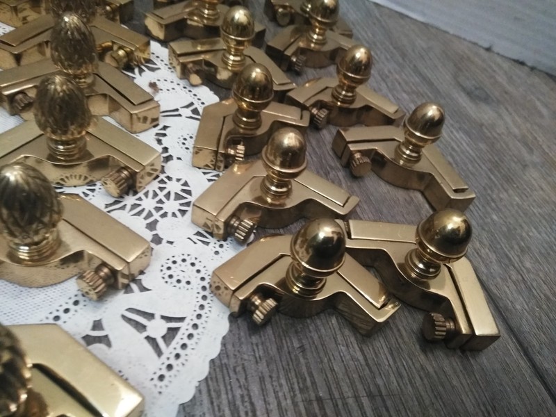 VTG. BRASS STAIR RODS BRACKETS W/ FINIALS " MIXED LOT OF SIZES & DESIGN (45-PK) gallery
