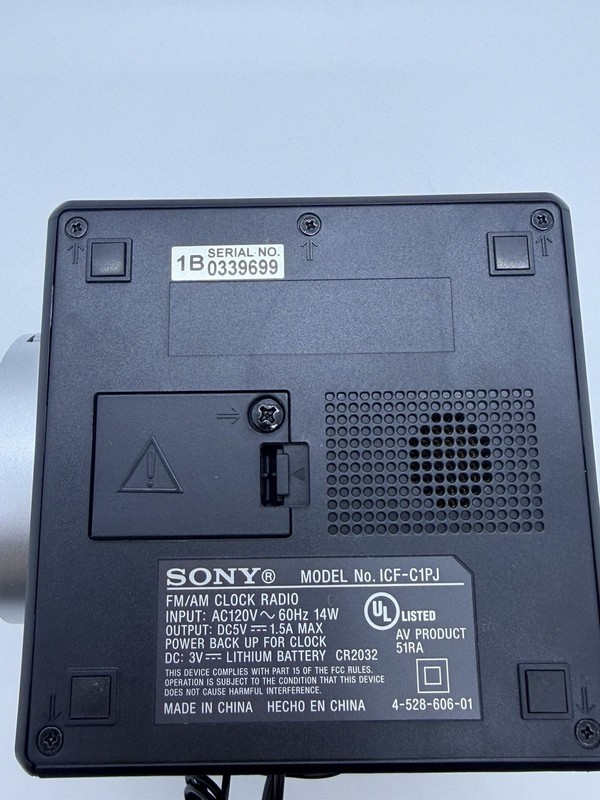 Sony FM/AM Clock Radio Alarm With Time Projection. Model iCF-C1PJ A3 gallery