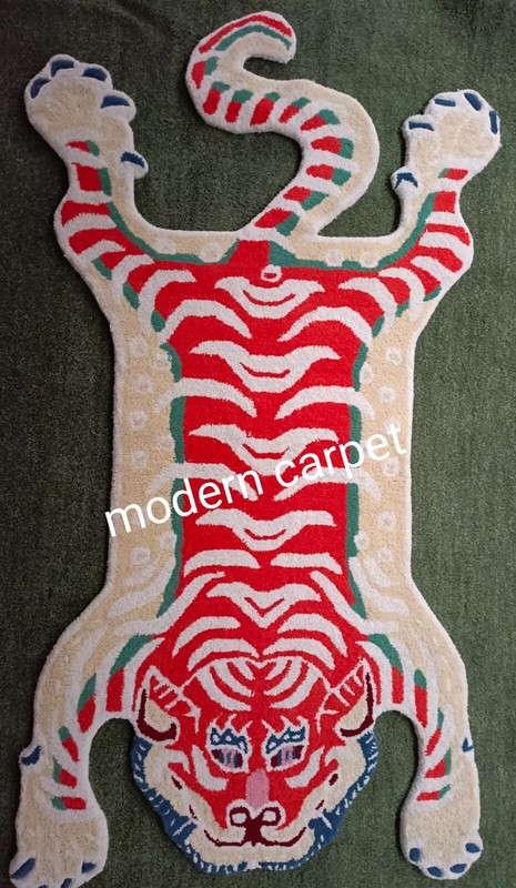 Tibetan Tiger Rugs Handmade 100% Woolen Hand Tufted For Home Decoration