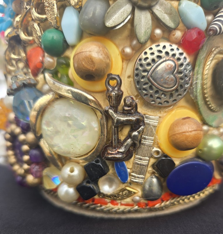Vintage 82 Funky Fun Memory Vase Beads Jewls Buttons Folk Art Collage Colorful gallery