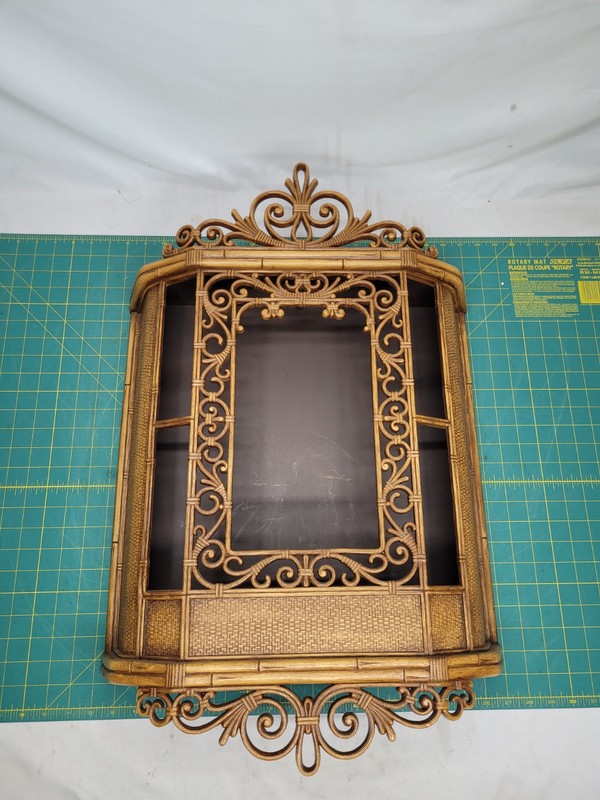 Vintage Homco Syroco Faux Rattan/Bamboo Plastic Ornate Wall Curio Cabinet 3609