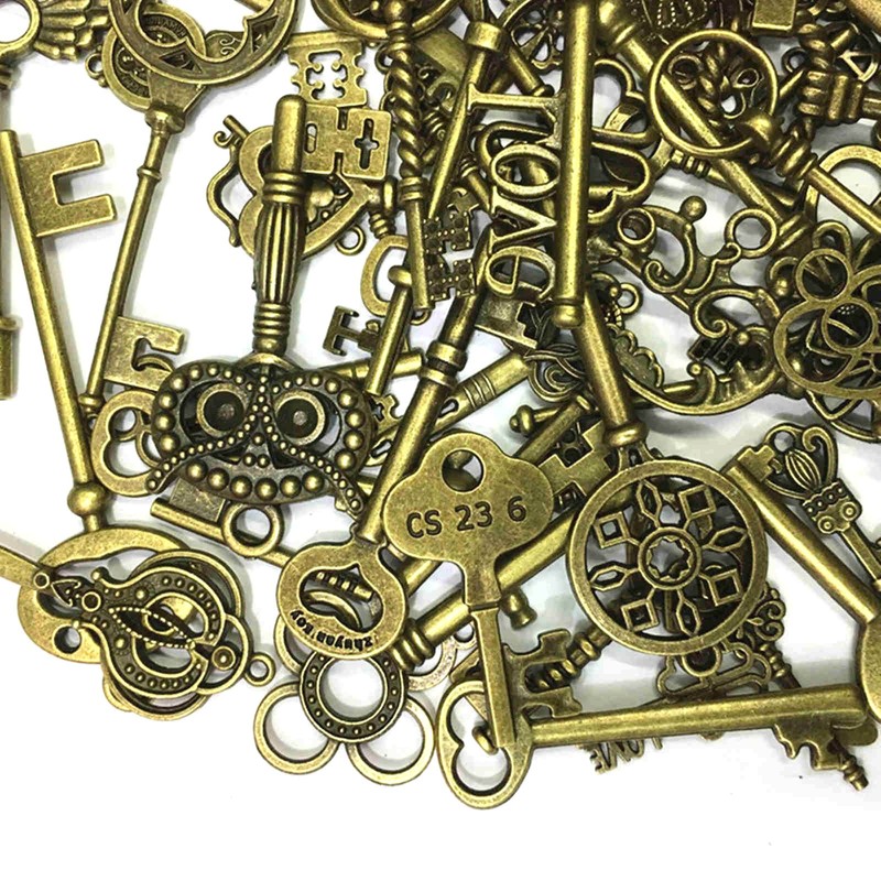 69PCS Old Vintage Antique Skeleton Keys Metal Alloy Diy Crafts Decorations gallery