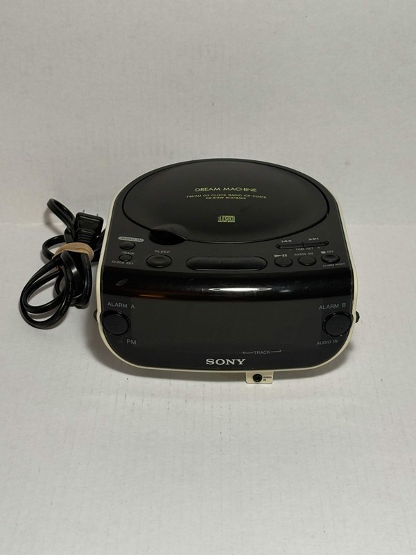 Sony Dream Machine FM/AM CD Player Dual Alarm Clock Radio ICF-CD815 TESTED