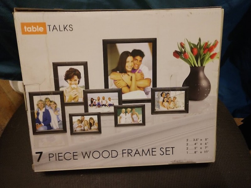 TABLE TALKS 7 PIECE WOOD FRAME SET 2 X 3″X5 2 X 4″X6″ 2 X 5″X7″ 1 X 8″X10″