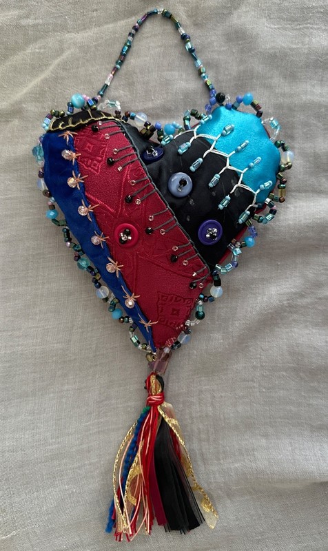 HANGING HEART beaded *100% HANDMADE* embroidered, velvet, silk, satin, tassel