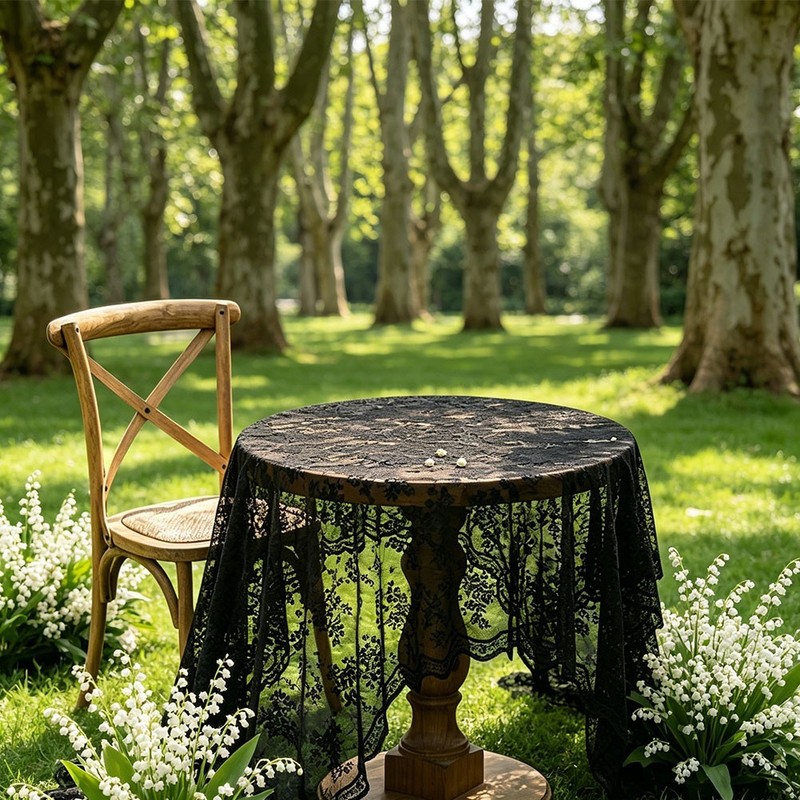 Elegant Lace Tablecloth Floral Pattern Polyester 135x100cm and 135x135cm Sizes gallery