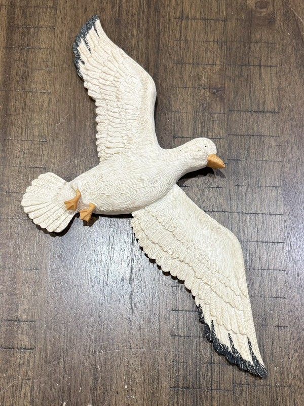 Vtg Seagull Wall Art Hanging Chalkware Plaque Sculpture Bird Coastal Beach VGC