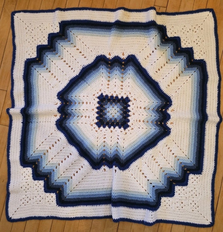 Vintage Square Afghan Blue White Lap Throw Handmade In USA 37″ x 37″
