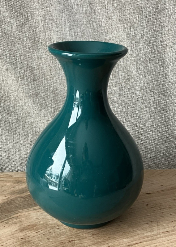Green Vase, Made In Canada, Approx. 7 1/2”h