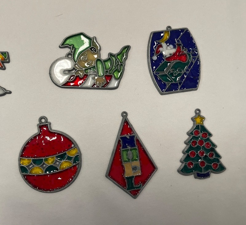 Lot Of 35 Vtg Stained Glass Style Sun Catchers ~ Made Of Plastic ~ Mostly Xmas gallery