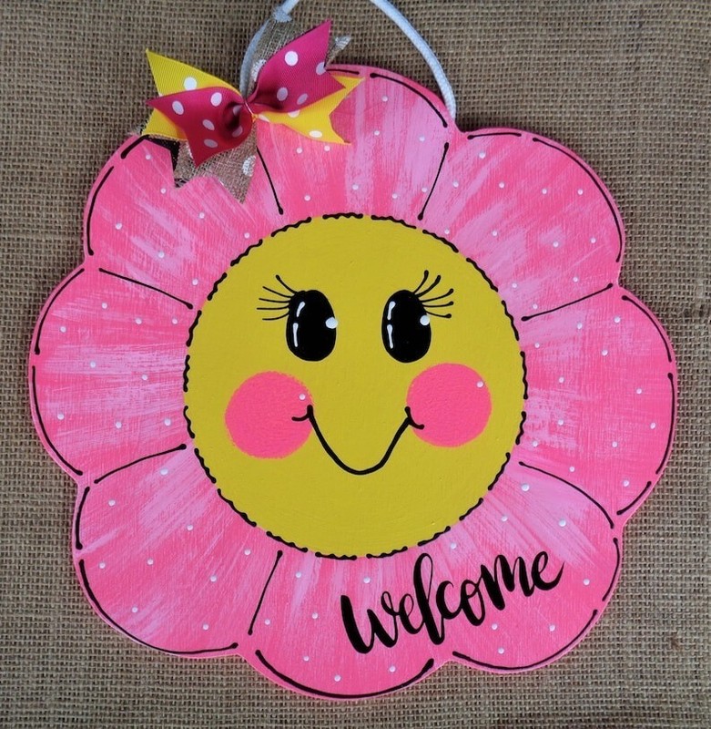 WELCOME Hot Pink Flower SIGN Wall Art Door Hanger Plaque Smiley Face