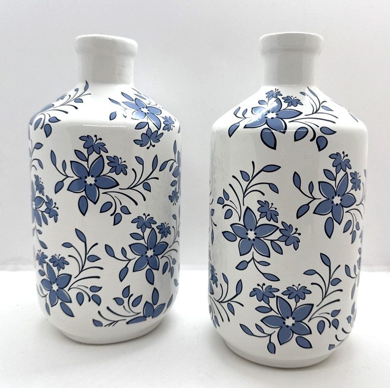 Lot of 2 Vase Floral Blue White Ceramic 8 1/4″ New