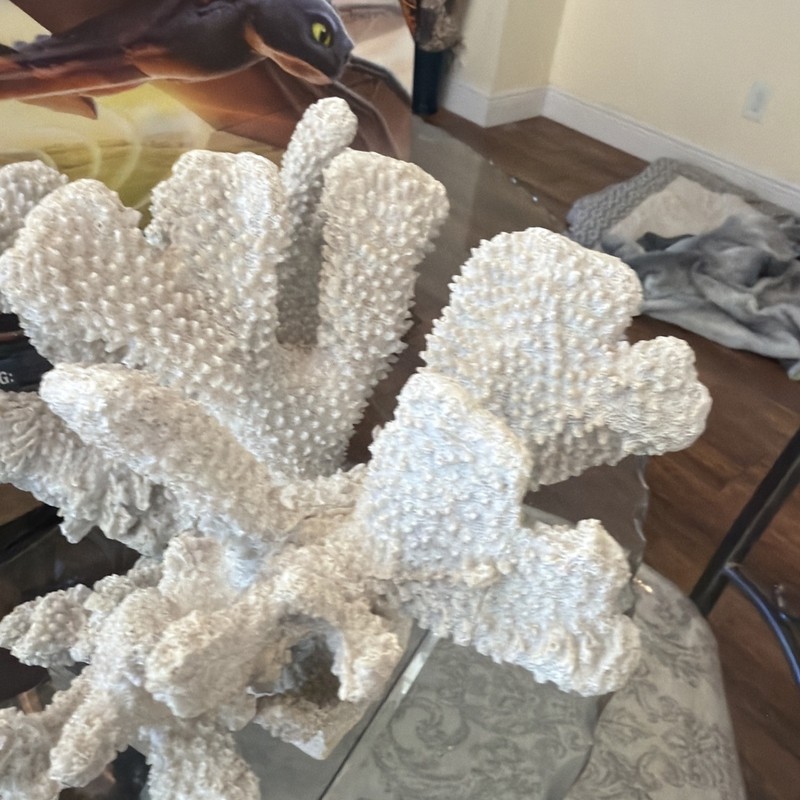 Seaside Garden Faux Coral Accent Home Decor 10x11X7 Has Damage. See Pics gallery