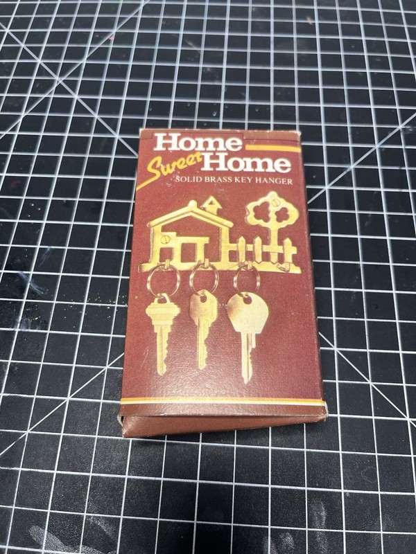 VTG Home Sweet Home Solid Brass Key Hanger 4 Hooks 1970s New Kitschy Cottagecore