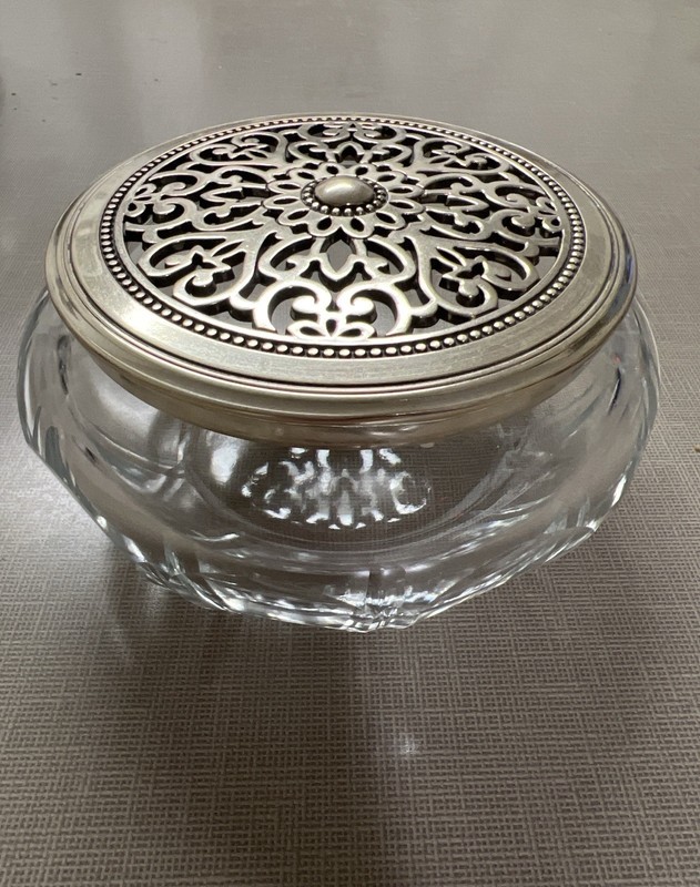 Brighton Decorative Glass Potpourri Bowl w/ Ornate Silver Tone Lid – Heavy Glass