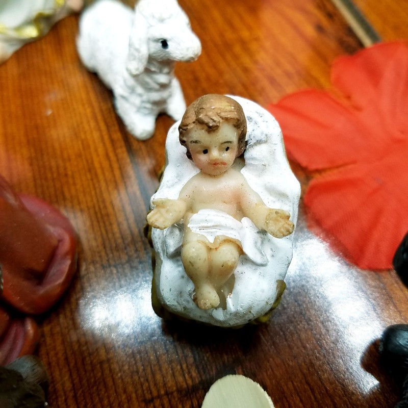Christmas Nativity Scene Set Figures Polyresin Figurines Baby Jesus 11PCS SET gallery