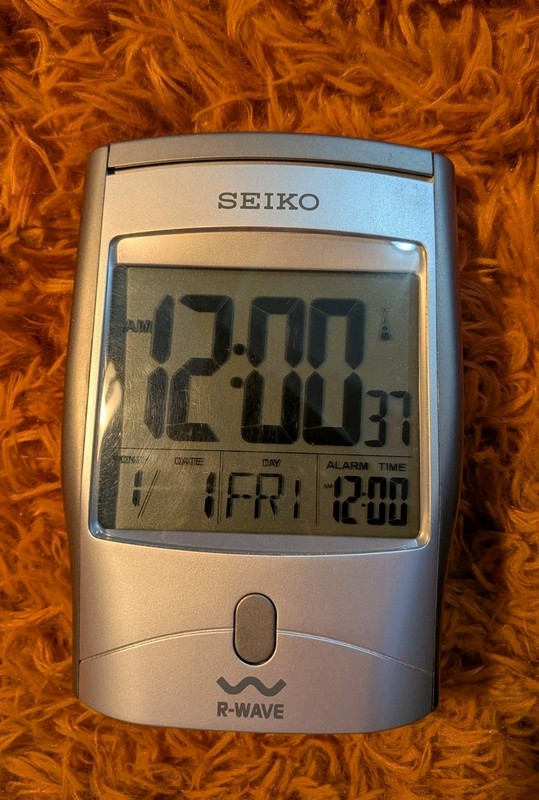 Seiko R-Wave Atomic Clock Radio Controlled Tested Working gallery