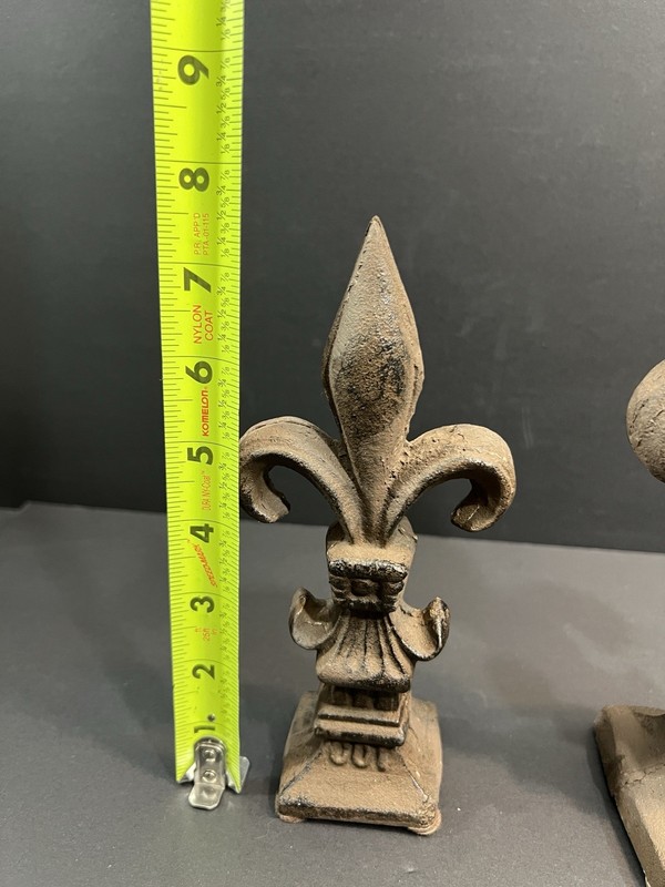 Heavy Cast Iron Fleur De Lis Finials Set 2 Rustic French Shelf Decor gallery