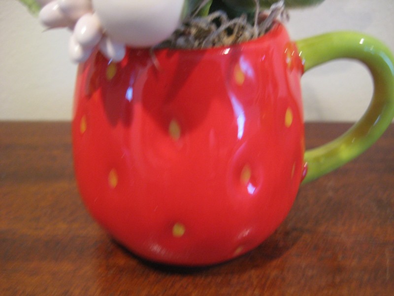 Lady Bugs- Flower Arrangement - Spring Summer Table Decoration - Strawberry Cup gallery