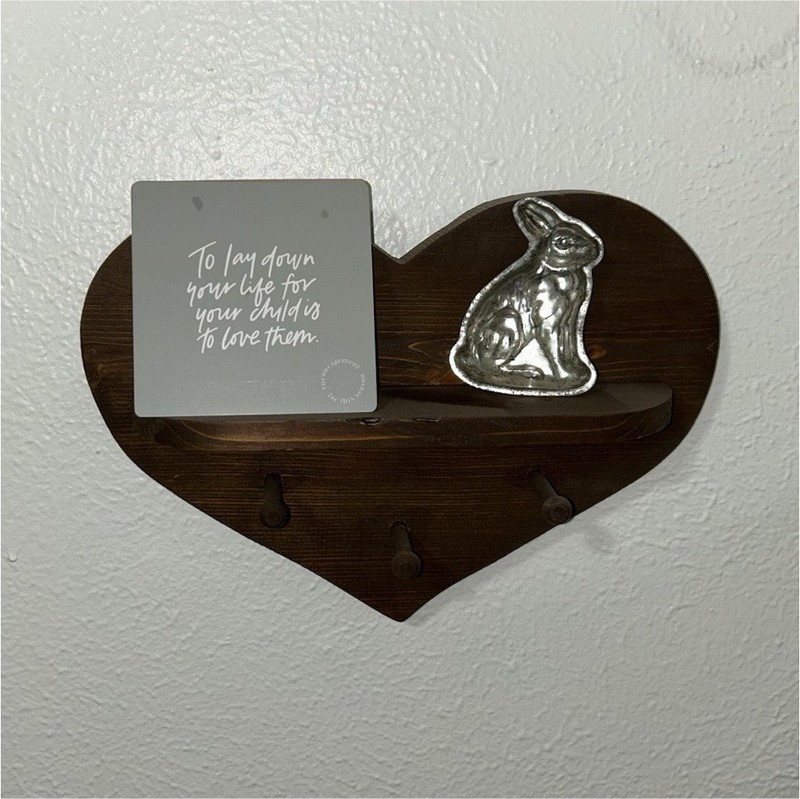 Heart Wood Wall Mounted Key & Mail Rack Combo Hooks Hanging Brown