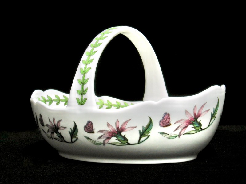 PORTMEIRION BOTANIC GARDEN 9" OVAL BASKET BELLIS PERENNIS DAISY M'S or F'S DAY gallery
