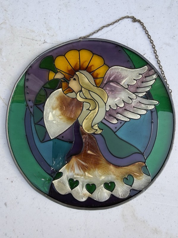Vintage Faux Stained Glass Angel Suncatcher 8″ Round Crystalized Plastic Resin