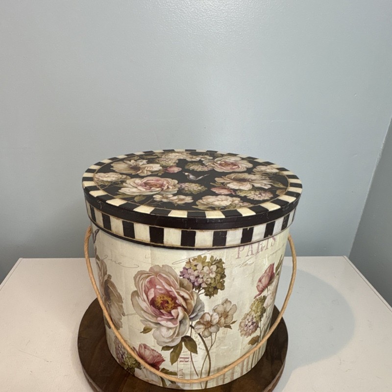 Floral Large Hat Box With Lid & Handle, Multicolor, Used