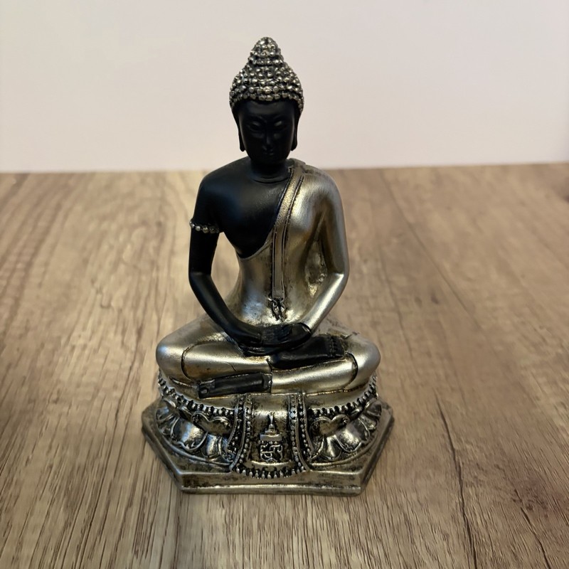 Seated Buddha Statue Thai Meditation Figurine Buddhism Home Garden Decor