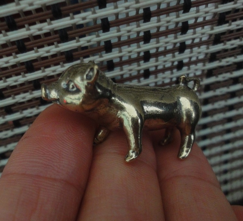 Solid Brass Statue Mini Golden Pig Figurine: Vintage Style Home Garden Decor