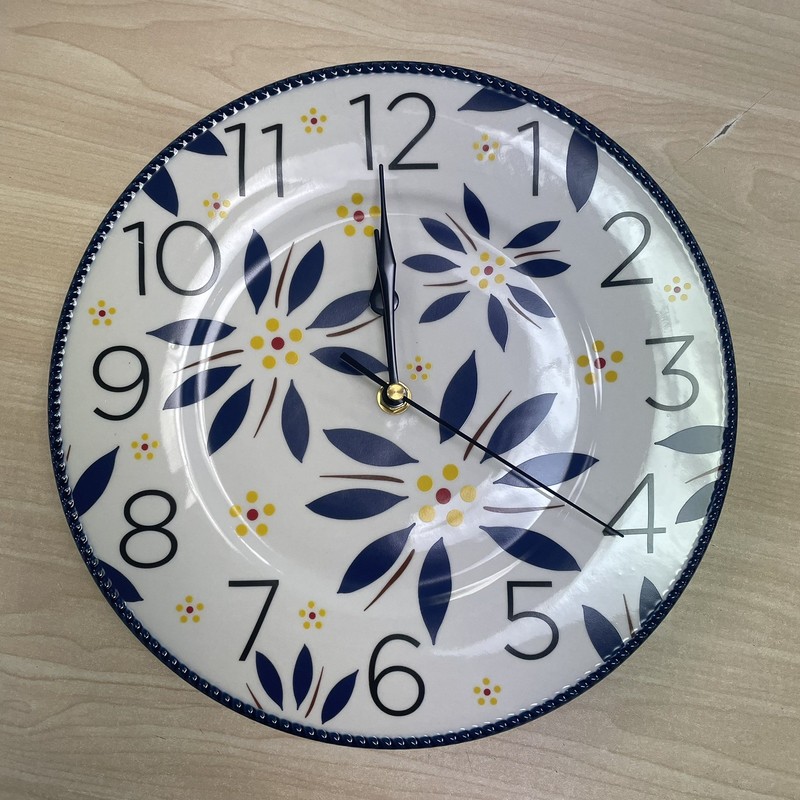 Temp-tations Old World Blue 10.5″ Round Ceramic Clock