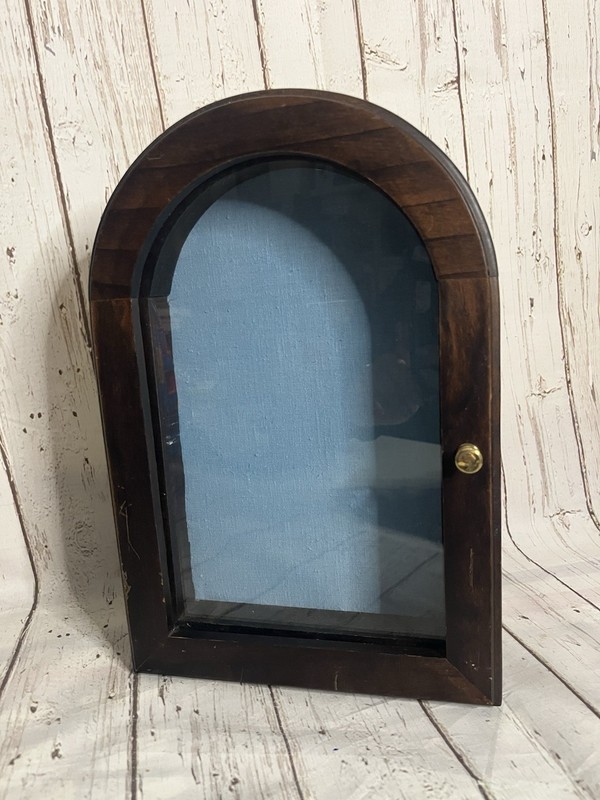 Vintage Round Top Curio Cabinet Display Picture Frame Home Decor