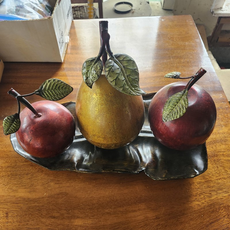 Decorative Fruit Bowl Display with Apples & Pear on Leaf Tray Home Decor Accent