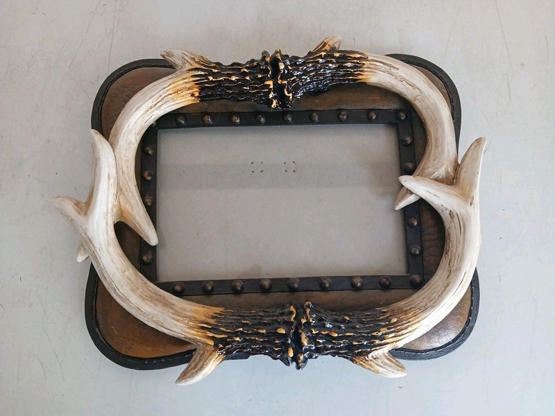 Picture Frame 3D Deer Antler Hunting Themed Free Standing 6″ X 4″ Photos Glass