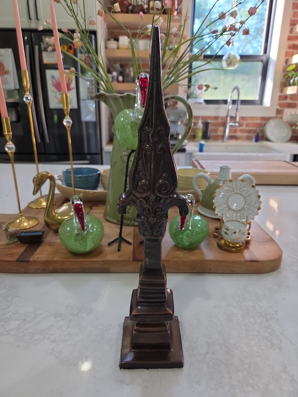 Vintage Metal Cast Iron Spire Statue Finial Sculptural Piece Fleur-de-lis 14.75″