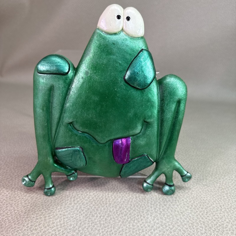 Whismsical Frog Wall Plaque Design Impressions Fletcher The Frog Pink Tongue 8”