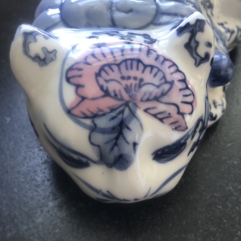 Cat Vintage Chinoiserie Figurine Hand Painted Ceramic Asian Style