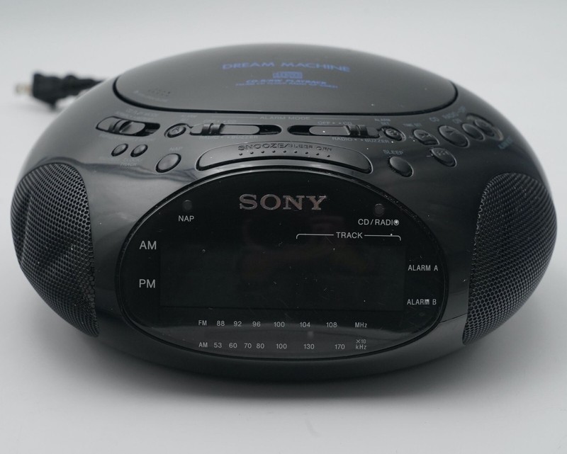 Sony ICF-CD831 Dream Machine CD-R/RW Playback CD Clock Radio – CD NOT WORKING