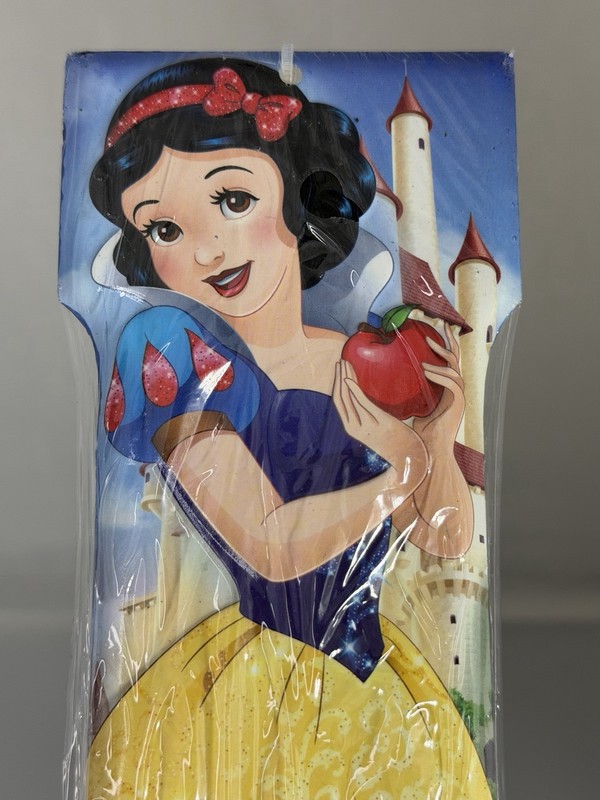 Disney Princess Snow White Decor Wall Sign Dimensional Letter I Metal Tin gallery