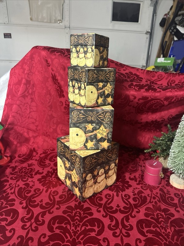 BOB'S BOXES~ Snowman Set of 4 Nesting Boxes all with Lids~ Decorative~ Storage