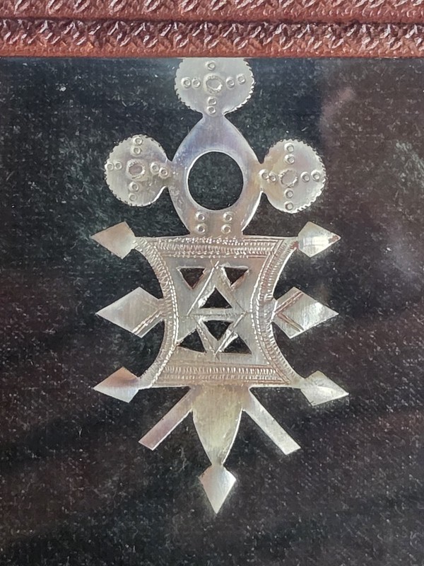 Wall Art 21 African Tuareg Silver Crosses Display Tooled Leather Frame W/ Glass gallery