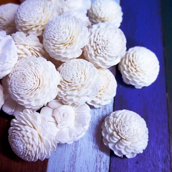 25 Jasmines White Sola Wood Flower Diffuser Flowers 4 cm Dia. For Decorate Craft
