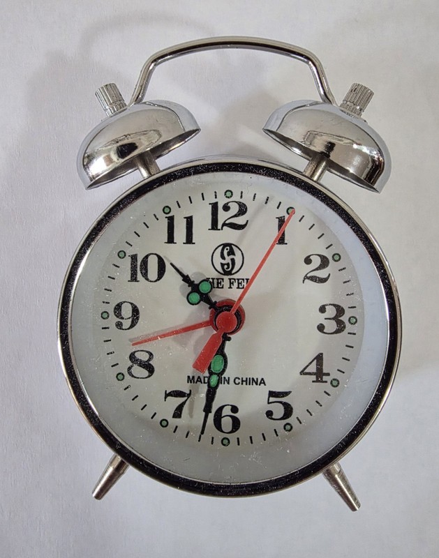 Mini Twin-Bell Manual-Winding Alarm Clock (with Luminous Hands) No batteries req