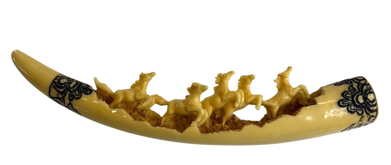 Five Running Horses Resin Tusk Sculpture Home Decor Resin No Stand 16″