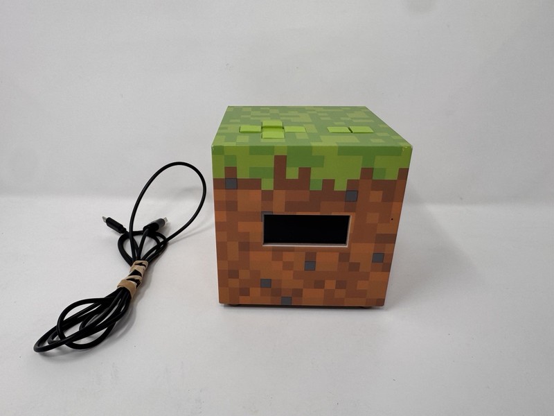 Minecraft Mood Light Alarm Clock Plays Music Official Mojang Tested Works
